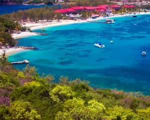 Roatan Beach Diamond Painting