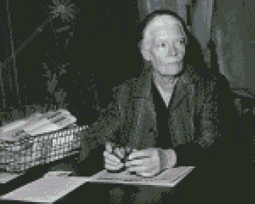 Dorothy Day Diamond Painting