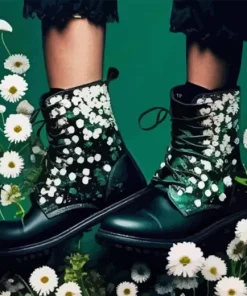 Boots With Daisies Diamond Painting
